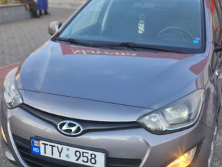 Hyundai i20 foto 2