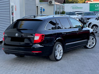 Skoda Superb foto 5