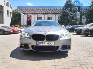 BMW 5 Series foto 1