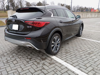 Infiniti QX30