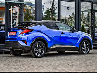 Toyota C-HR foto 3