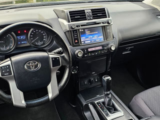Toyota Land Cruiser Prado foto 13