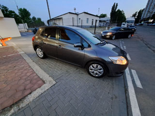 Toyota Auris foto 4