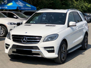 Mercedes M-Class foto 2