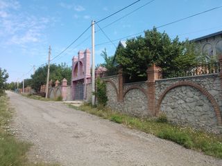 Casa in 2 nivele, com.Cruzesti, 9 km de la Chisinau foto 1