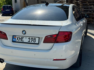 BMW 5 Series foto 7