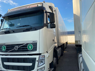 Volvo FH460 foto 2