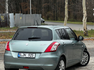 Suzuki Swift foto 5