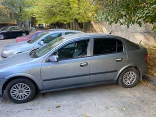 Opel Astra foto 8