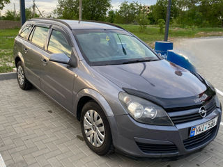 Opel Astra foto 3