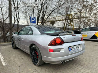 Mitsubishi Eclipse foto 3