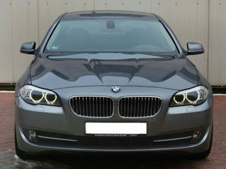 BMW 5 Series foto 2