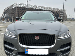 Jaguar F-PACE foto 3