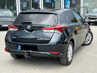 Toyota Auris foto 4