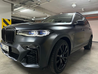 BMW X7 foto 2