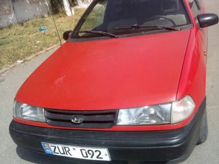 Hyundai Pony foto 1