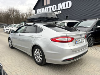 Ford Mondeo foto 4