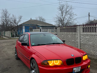 BMW 3 Series foto 3