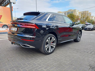 Audi Q8 foto 8