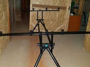 Vand rod pod FL 5 posturi  2200 lei foto 1