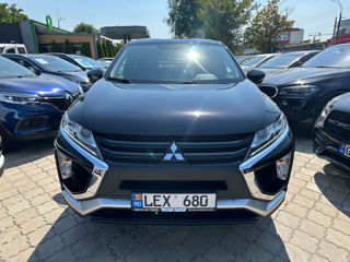 Mitsubishi Eclipse Cross foto 2