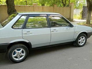 Lada / ВАЗ 21099 foto 1