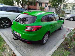 Renault Megane foto 2