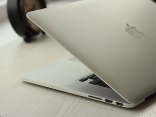 MacBook Pro 15 2015 (Core i7 8x3.4GHz/16Gb Ram/512Gb SSD/15.4" Retina IPS) foto 12