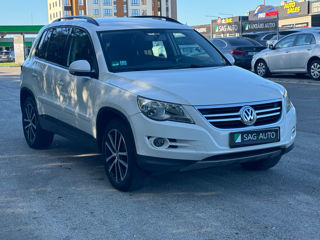 Volkswagen Tiguan foto 3