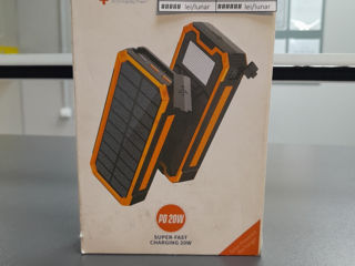 Solar charger 888k