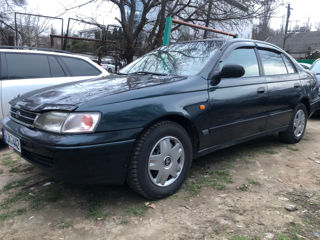 Toyota Carina foto 5