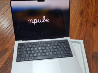 Macbook Pro 14 inc M1 Pro 16 gb ram ssd 512