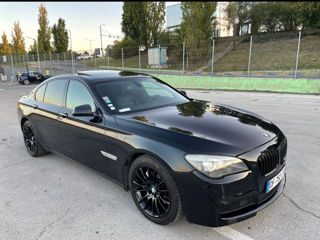 BMW 7 Series foto 7