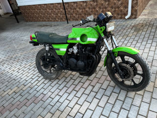 Kawasaki 750 foto 4