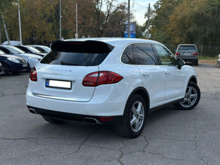 Porsche Cayenne foto 4