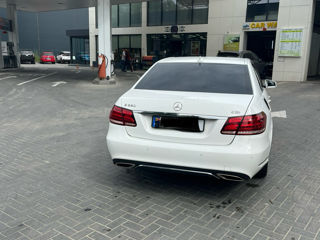 Mercedes E-Class foto 5