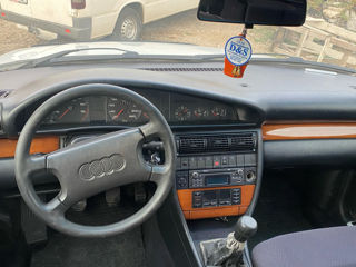 Audi 100 foto 9