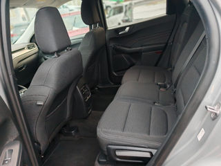 Ford Kuga foto 9