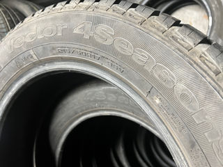 R17 215/60 GoodYear Vector 4Seasons foto 5