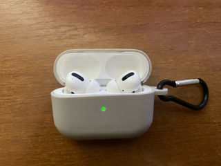 Vând AirPods Pro – în stare excelentă! foto 3