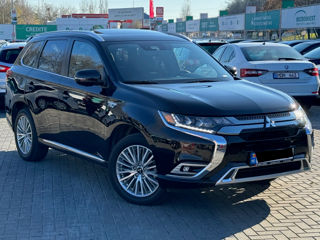 Mitsubishi Outlander foto 4