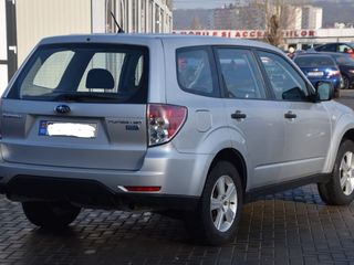 Subaru Forester foto 8