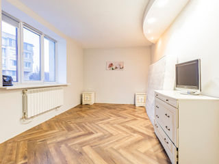 Apartament cu 3 camere, 108 m², Centru, Chișinău foto 8