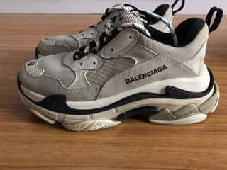 б/у Balenciaga triple s foto 3