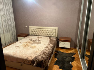 Apartament cu 3 camere, 75 m², Botanica, Chișinău foto 2