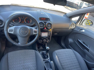 Opel Corsa foto 13