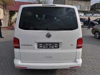 Volkswagen Caravelle foto 5