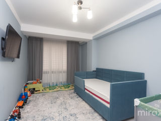 Apartament cu 3 camere, 100 m², Ciocana, Chișinău foto 11