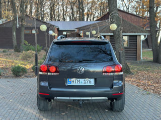 Volkswagen Touareg foto 5