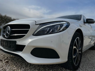 Mercedes C-Class foto 16